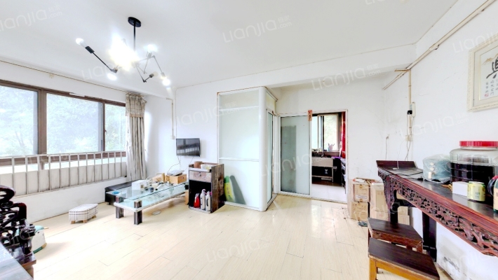 世新家园二手房实景图