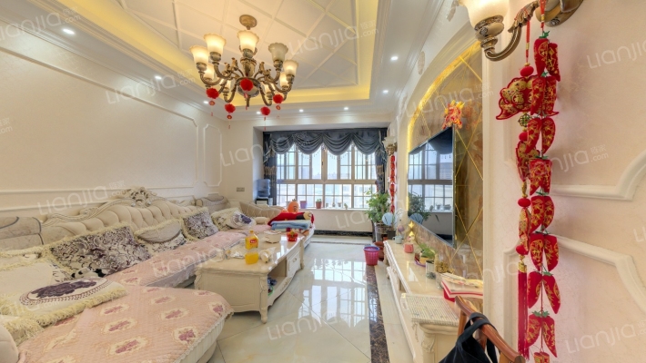 蓝湖城邦二手房实景图