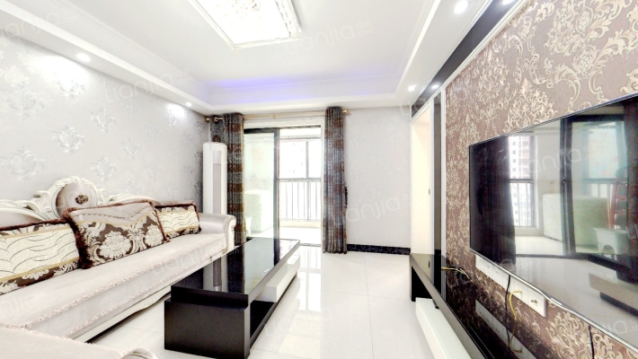 千晴岸二手房实景图