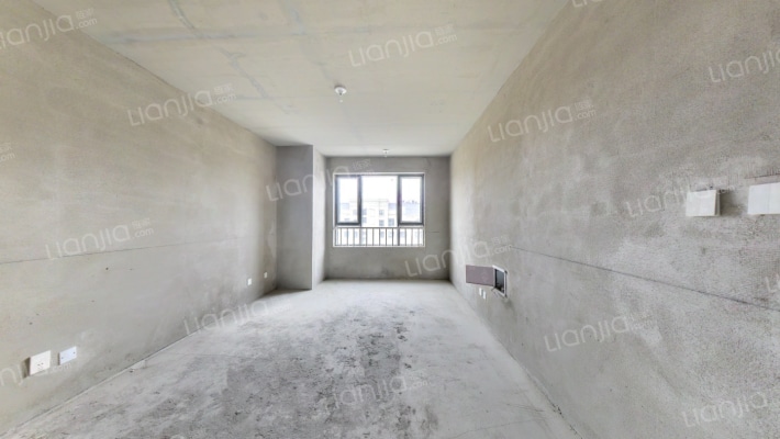 龙翔国际观邸二手房实景图