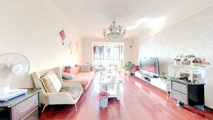 众美凤凰绿都三期二手房实景图