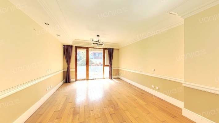 芭东和园二手房实景图