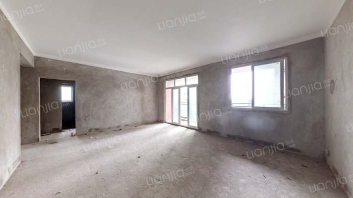 水岸花都梅芳苑二手房实景图