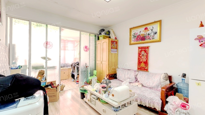 秀湛路二手房实景图