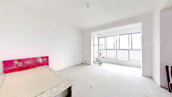 包基花苑二手房实景图