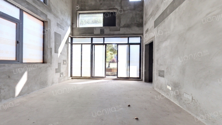 花样年君山二手房实景图