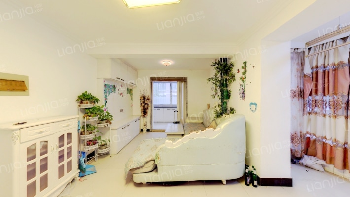 晋斯华庭二手房实景图