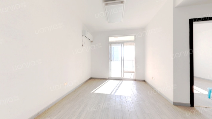 鹏程国际二手房实景图