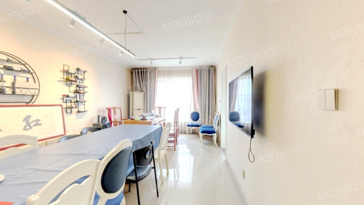 万达广场B2南区二手房实景图