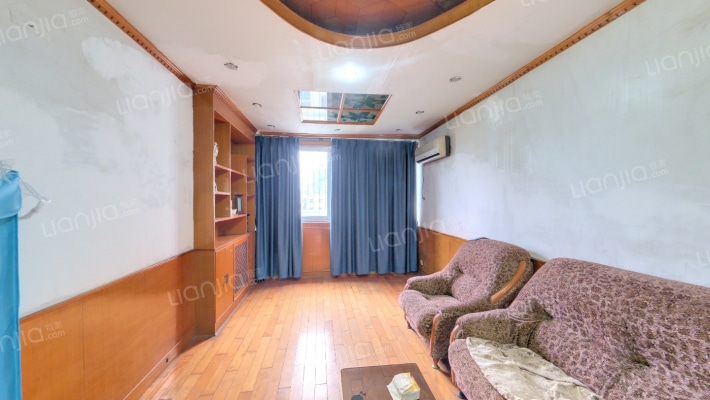 湖南省商务厅宿舍大院二手房实景图