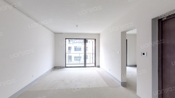 天润西麓府二手房实景图