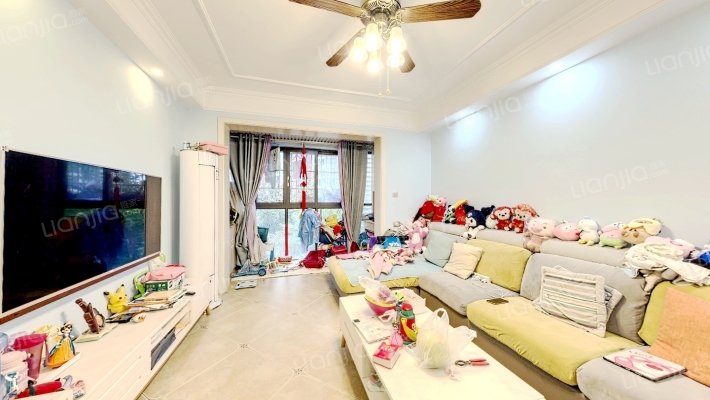 傲城二手房实景图