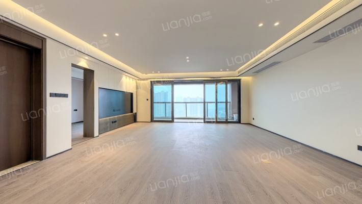 中城光谷龙山湖二手房实景图