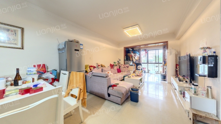 阳光地中海二手房实景图