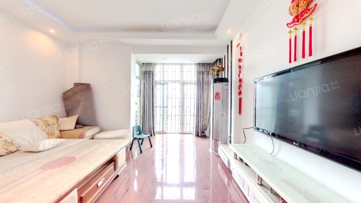 蓝钻二手房实景图