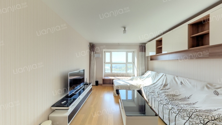 赏湖苑二手房实景图