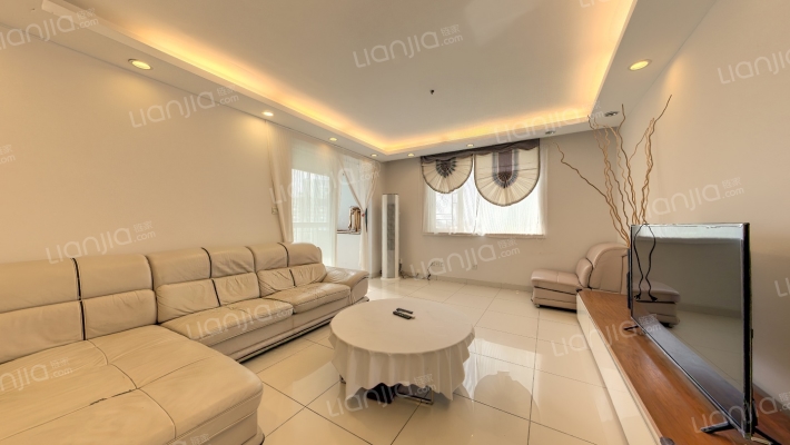 和乔丽晶二手房实景图