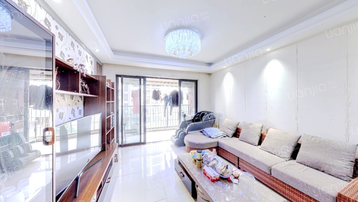 华盈四季阳光二手房实景图