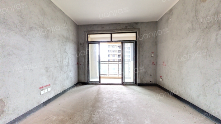 北城空港天地二手房实景图