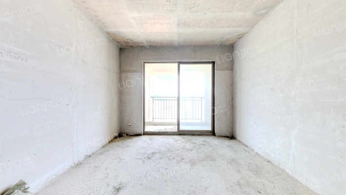 凤凰栖B区二手房实景图