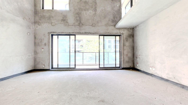 拉菲公馆B区二手房实景图