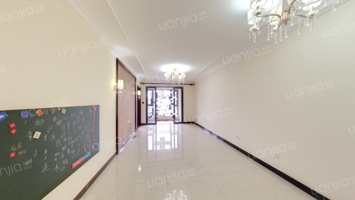 恒大御峰二手房实景图