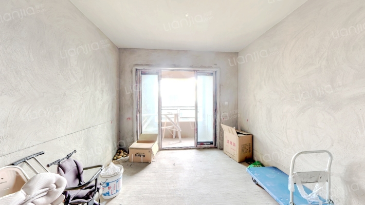 渝开发·格莱美一组团二手房实景图