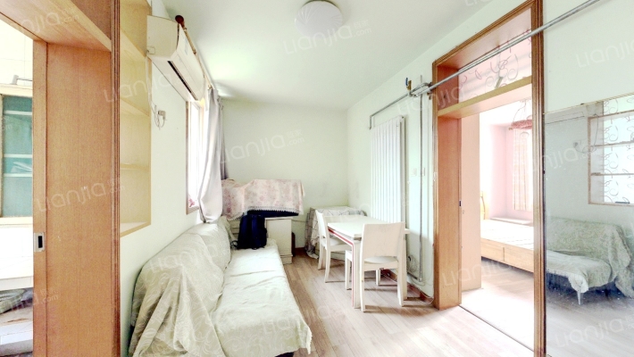 郑勘机家属院二手房实景图