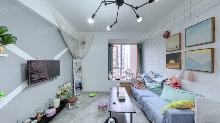 馨光嘉苑二手房实景图