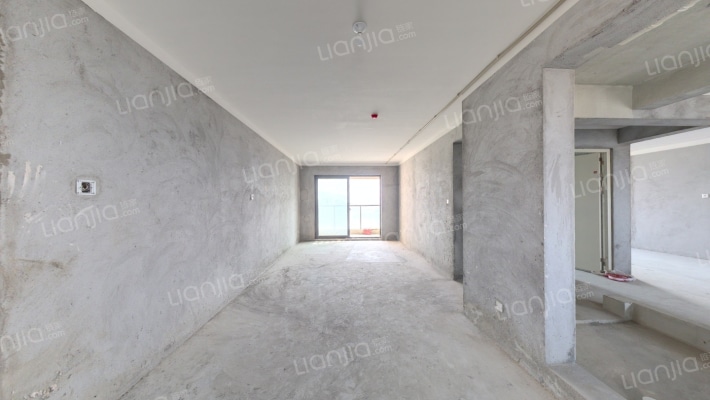 沁学园二手房实景图