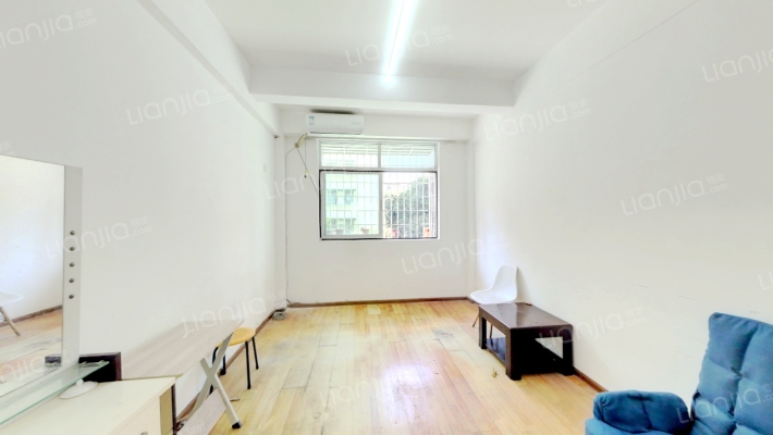 湖滨E居二手房实景图