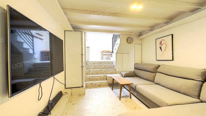 番禺路180弄二手房实景图