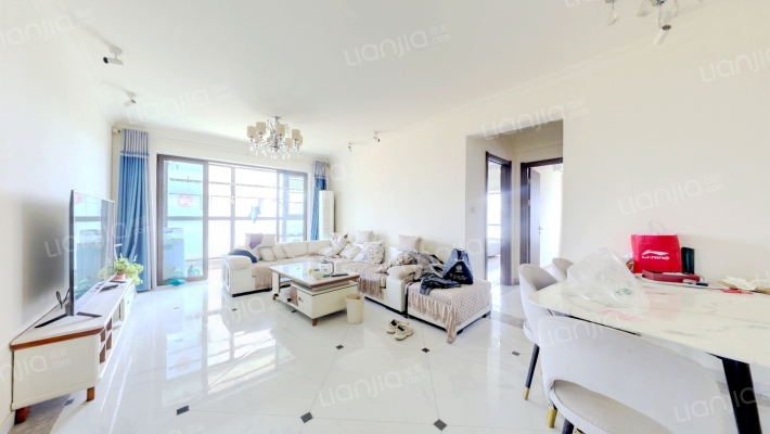 郑州碧桂园湖光山色二手房实景图