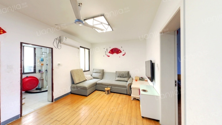 金山南区二手房实景图