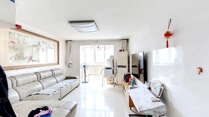 安联蓝水晶二手房实景图