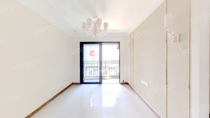 防城港恒大悦澜湾二手房实景图