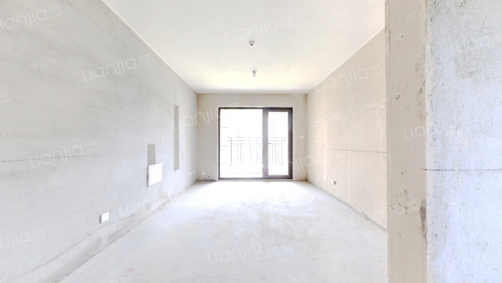 帕提欧二期二手房实景图