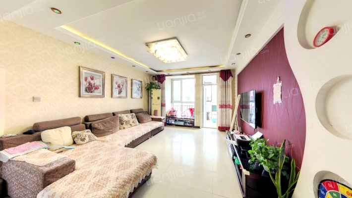 亲亲小镇北区二手房实景图