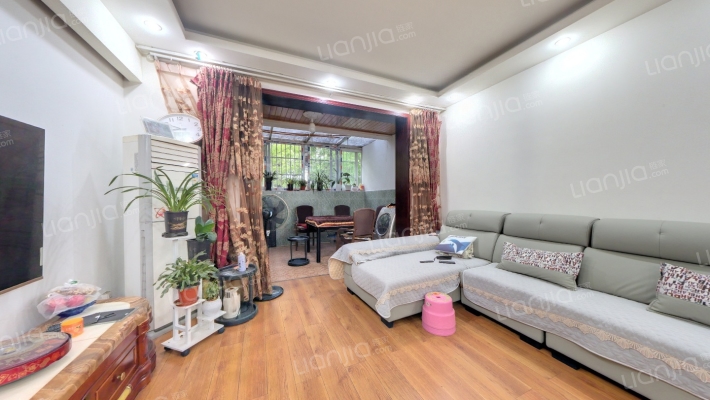 兰花村1期二手房实景图