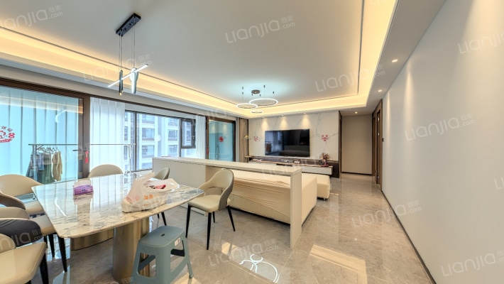 万科·紫台二手房实景图