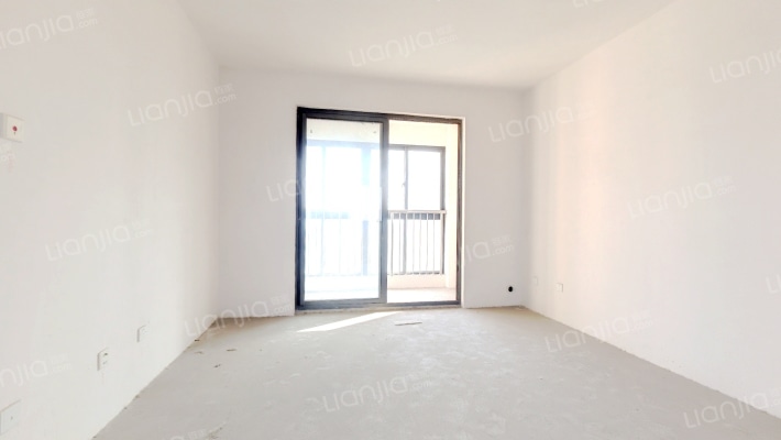 金秋家园二手房实景图