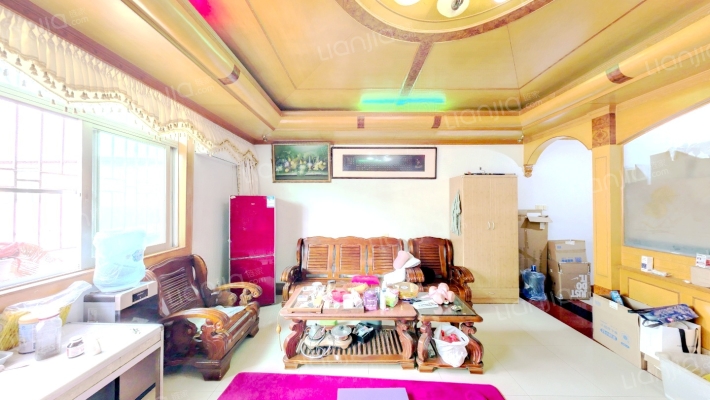 海京楼二手房实景图