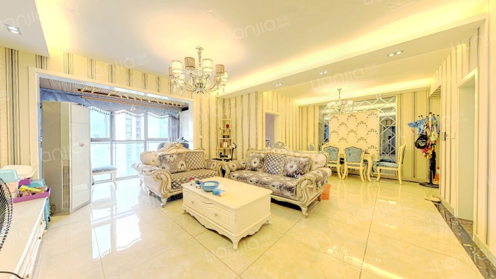 英郡三期二手房实景图