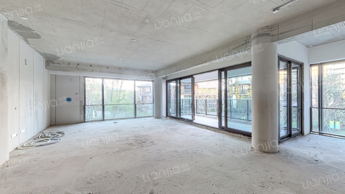 万科松樾二手房实景图