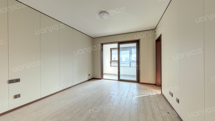 高淳孔雀城湖畔澜庭二手房实景图