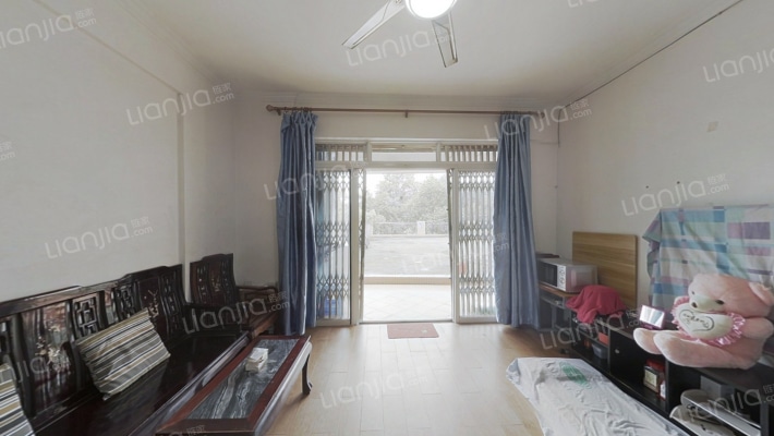 时尚名居二手房实景图