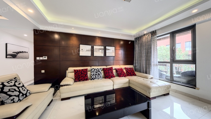 新浦江城(浦申路1288弄)二手房实景图