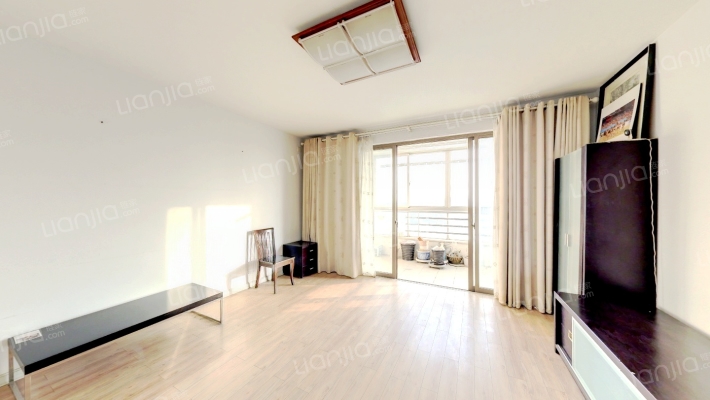 龙安佳苑二手房实景图