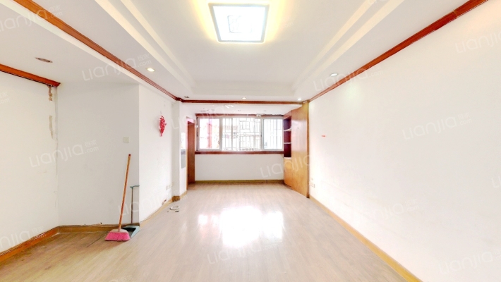 侨诚花园二手房实景图