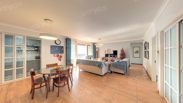 龙湖香醍溪岸二手房实景图